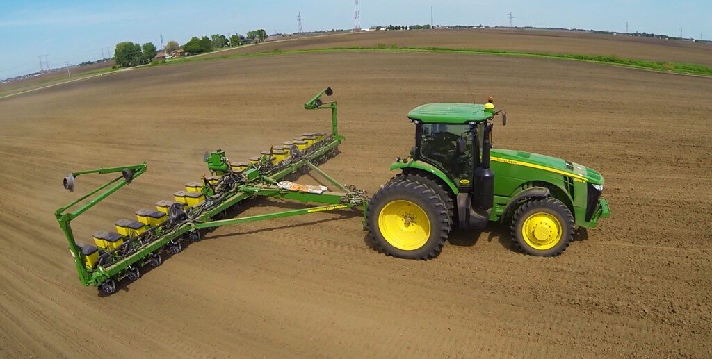 John Deere planter high side view